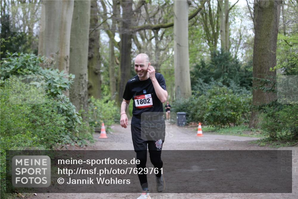 13.04.2025 - Hammer Lauf Jannik Wohlers http://msf.ph/oto/7629761 13.04.2025 13:24:23 Laufen 183, 1802 meine-sportfotos.de
