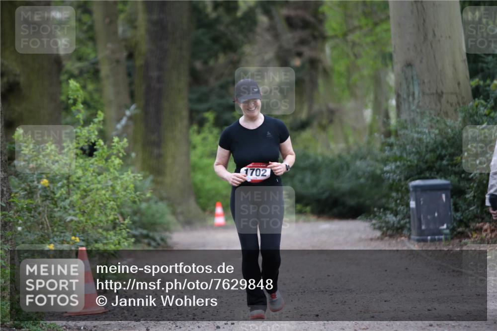 13.04.2025 - Hammer Lauf Jannik Wohlers http://msf.ph/oto/7629848 13.04.2025 13:23:10 Laufen 1702 meine-sportfotos.de