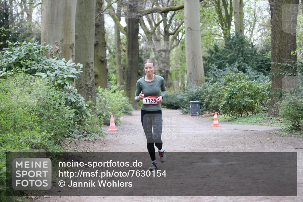 13.04.2025 - Hammer Lauf Jannik Wohlers http://msf.ph/oto/7630154 13.04.2025 13:16:29 Laufen 1125 meine-sportfotos.de