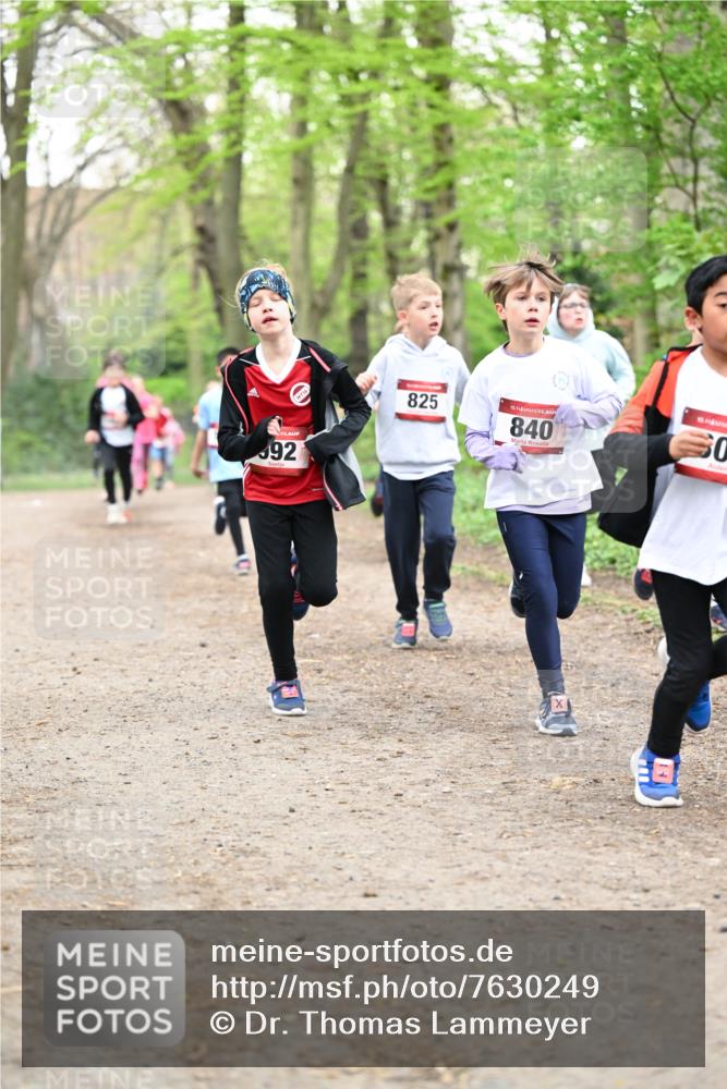 13.04.2025 - Hammer Lauf Dr. Thomas Lammeyer http://msf.ph/oto/7630249 13.04.2025 09:24:00 Laufen 92, 825, 15, 840, 60 meine-sportfotos.de