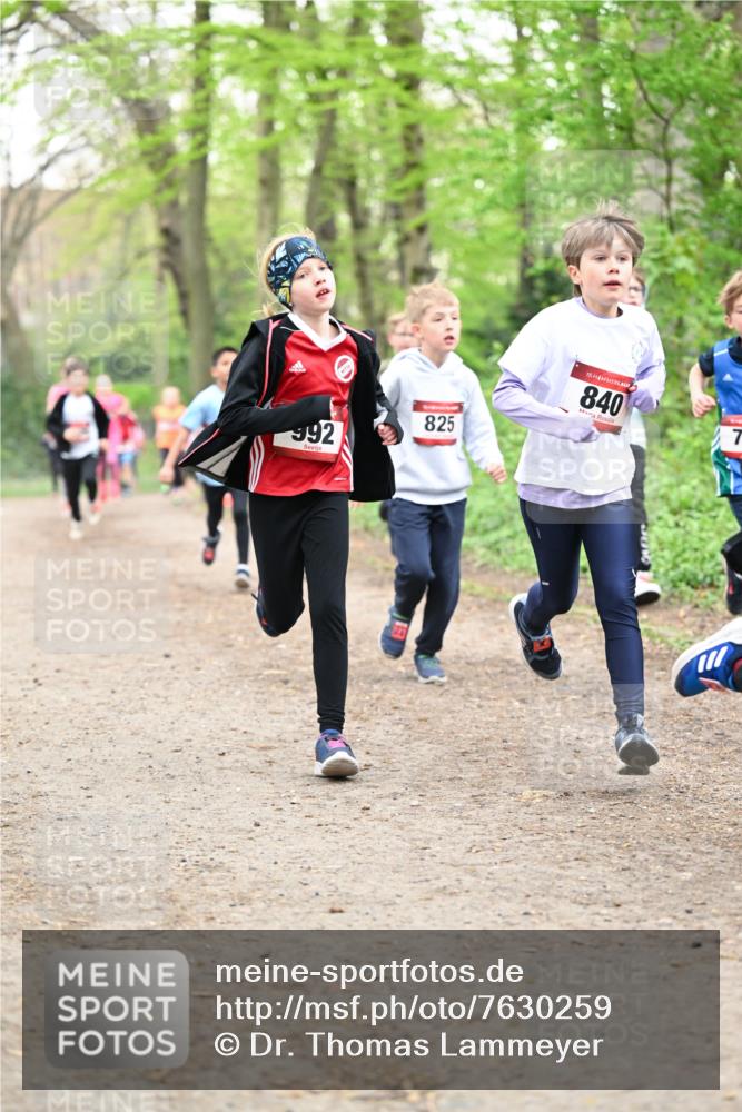 13.04.2025 - Hammer Lauf Dr. Thomas Lammeyer http://msf.ph/oto/7630259 13.04.2025 09:24:00 Laufen 992, 825, 15, 840, 7 meine-sportfotos.de