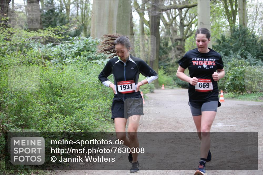 13.04.2025 - Hammer Lauf Jannik Wohlers http://msf.ph/oto/7630308 13.04.2025 13:13:14 Laufen 20, 24, 15, 1931, 15, 669 meine-sportfotos.de