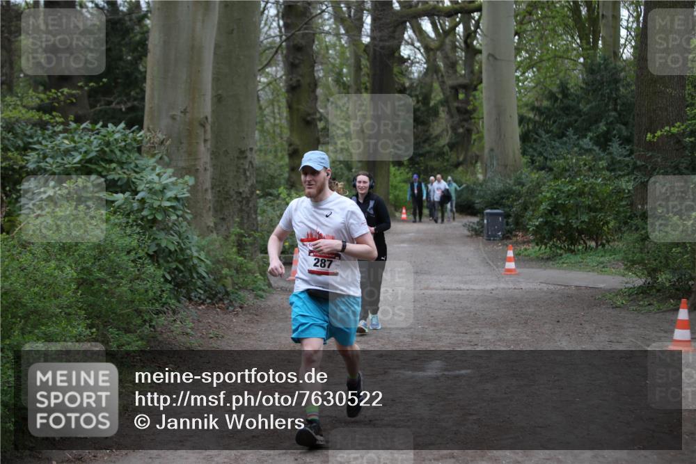 13.04.2025 - Hammer Lauf Jannik Wohlers http://msf.ph/oto/7630522 13.04.2025 13:10:56 Laufen 287 meine-sportfotos.de