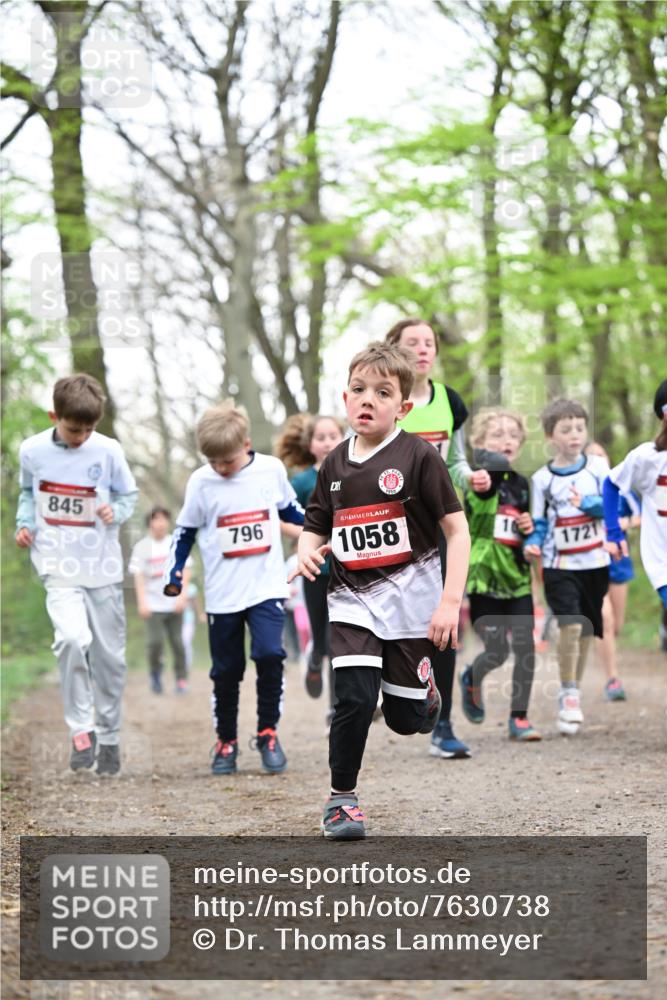 13.04.2025 - Hammer Lauf Dr. Thomas Lammeyer http://msf.ph/oto/7630738 13.04.2025 09:24:21 Laufen 845, 796, 1058 meine-sportfotos.de