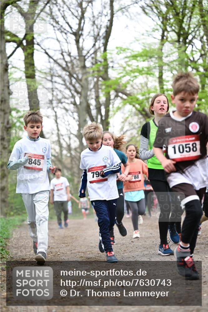 13.04.2025 - Hammer Lauf Dr. Thomas Lammeyer http://msf.ph/oto/7630743 13.04.2025 09:24:21 Laufen 845, 7124, 9, 15, 790, 88, 1058 meine-sportfotos.de