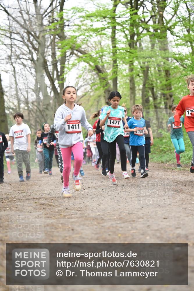13.04.2025 - Hammer Lauf Dr. Thomas Lammeyer http://msf.ph/oto/7630821 13.04.2025 09:24:24 Laufen 1526, 47, 19, 15, 1411, 1477, 186, 516, 136 meine-sportfotos.de