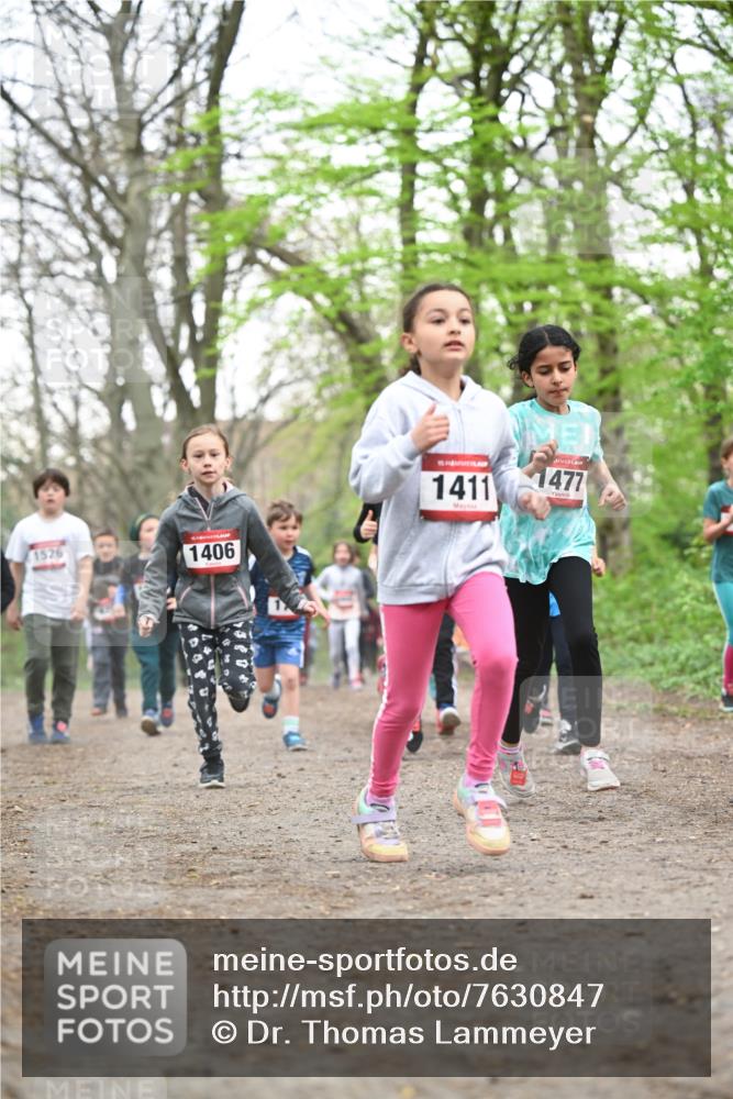 13.04.2025 - Hammer Lauf Dr. Thomas Lammeyer http://msf.ph/oto/7630847 13.04.2025 09:24:25 Laufen 1526, 1406, 15, 1411, 1477 meine-sportfotos.de