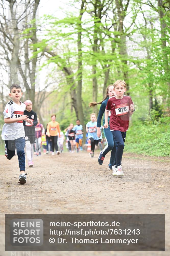 13.04.2025 - Hammer Lauf Dr. Thomas Lammeyer http://msf.ph/oto/7631243 13.04.2025 09:24:39 Laufen 15, 19, 241, 15, 878 meine-sportfotos.de