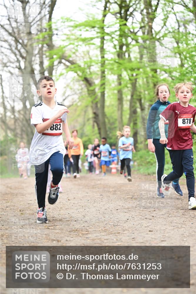 13.04.2025 - Hammer Lauf Dr. Thomas Lammeyer http://msf.ph/oto/7631253 13.04.2025 09:24:39 Laufen 882, 15, 878 meine-sportfotos.de