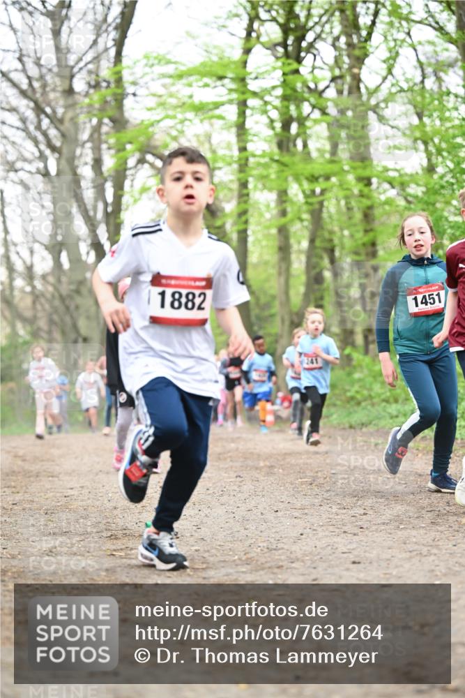 13.04.2025 - Hammer Lauf Dr. Thomas Lammeyer http://msf.ph/oto/7631264 13.04.2025 09:24:39 Laufen 1882, 15, 1451 meine-sportfotos.de