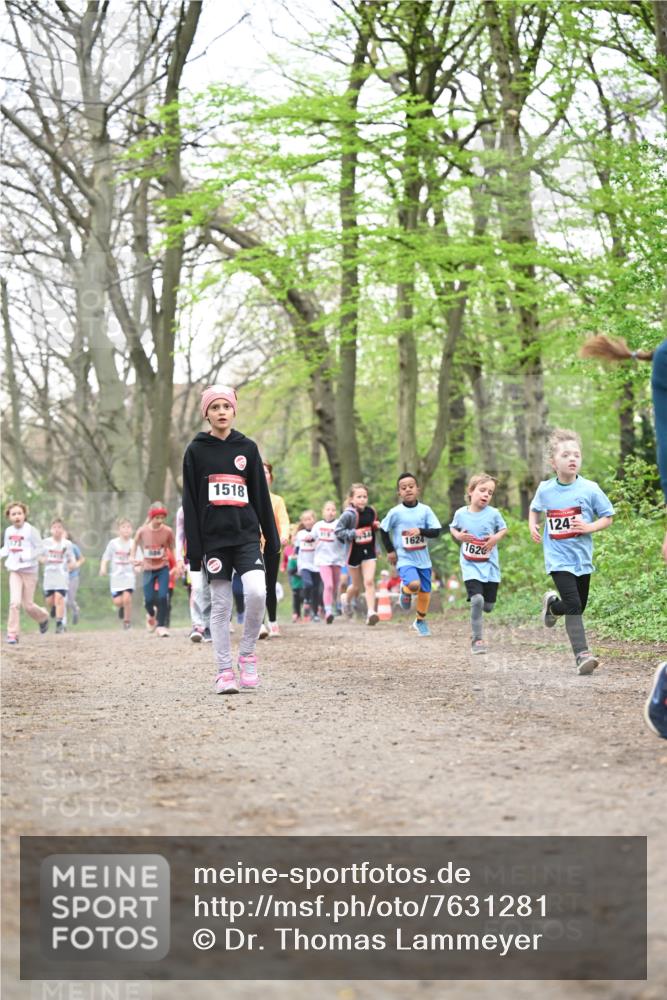 13.04.2025 - Hammer Lauf Dr. Thomas Lammeyer http://msf.ph/oto/7631281 13.04.2025 09:24:40 Laufen 1518, 1624, 162, 124 meine-sportfotos.de