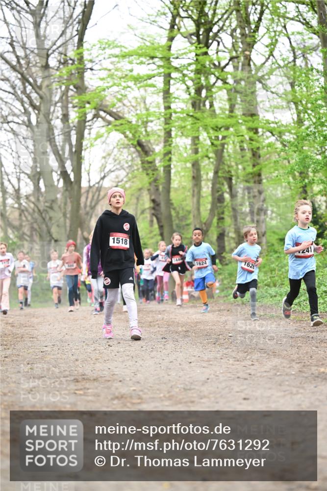 13.04.2025 - Hammer Lauf Dr. Thomas Lammeyer http://msf.ph/oto/7631292 13.04.2025 09:24:40 Laufen 1518, 1444, 1624, 1626, 41 meine-sportfotos.de