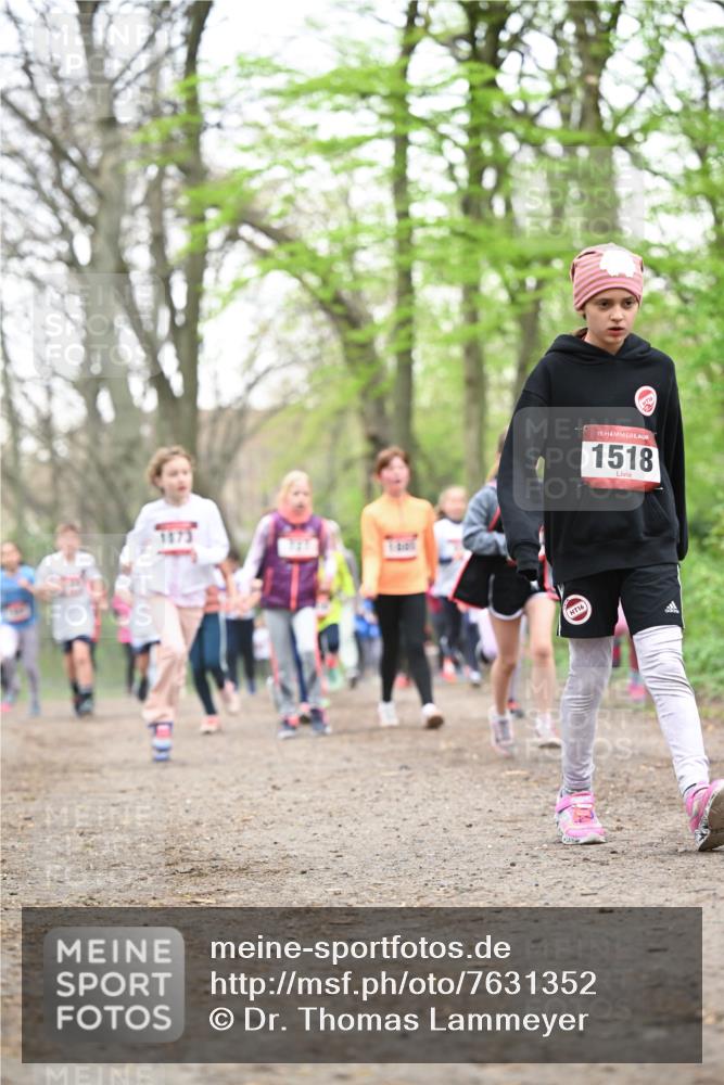 13.04.2025 - Hammer Lauf Dr. Thomas Lammeyer http://msf.ph/oto/7631352 13.04.2025 09:24:43 Laufen 16, 15, 1518 meine-sportfotos.de