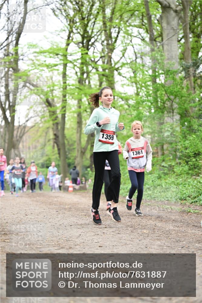 13.04.2025 - Hammer Lauf Dr. Thomas Lammeyer http://msf.ph/oto/7631887 13.04.2025 09:25:01 Laufen 15, 1359, 1361 meine-sportfotos.de