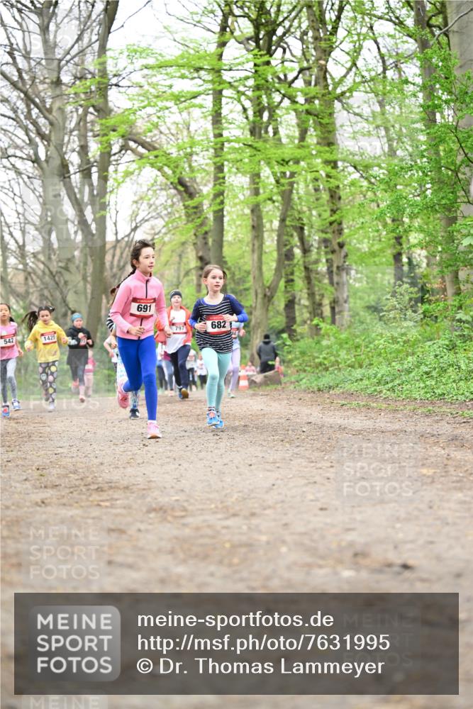 13.04.2025 - Hammer Lauf Dr. Thomas Lammeyer http://msf.ph/oto/7631995 13.04.2025 09:25:04 Laufen 542, 1425, 691, 797, 682 meine-sportfotos.de