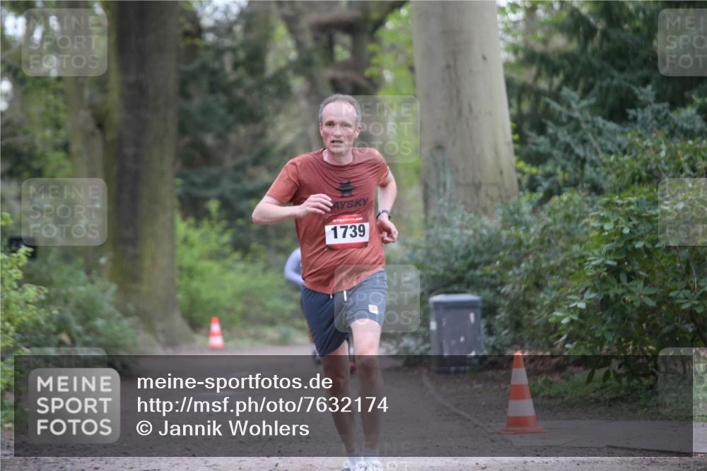 13.04.2025 - Hammer Lauf Jannik Wohlers http://msf.ph/oto/7632174 13.04.2025 10:27:56 Laufen 15, 1739 meine-sportfotos.de