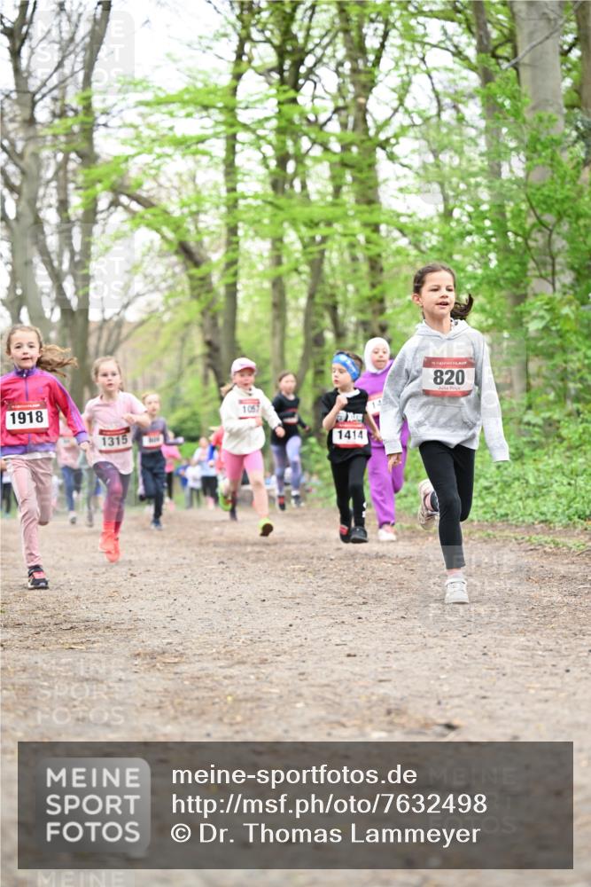 13.04.2025 - Hammer Lauf Dr. Thomas Lammeyer http://msf.ph/oto/7632498 13.04.2025 09:25:16 Laufen 1918, 1315, 1057, 1414, 15, 820 meine-sportfotos.de