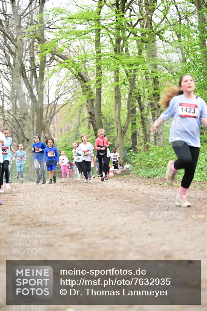 13.04.2025 - Hammer Lauf Dr. Thomas Lammeyer http://msf.ph/oto/7632935 13.04.2025 09:25:26 Laufen 402, 1240, 964, 1321, 1456, 1423 meine-sportfotos.de