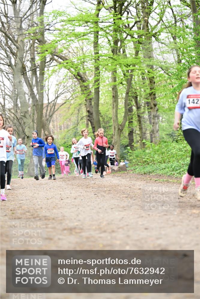 13.04.2025 - Hammer Lauf Dr. Thomas Lammeyer http://msf.ph/oto/7632942 13.04.2025 09:25:26 Laufen 02, 1240, 964, 1321, 940, 805, 1456, 142 meine-sportfotos.de