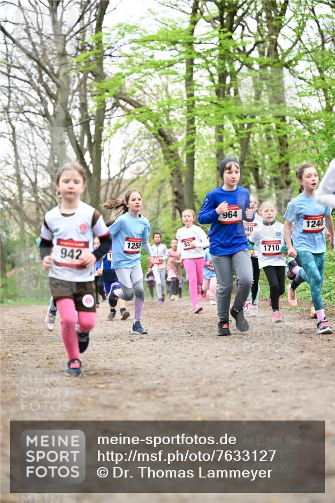 13.04.2025 - Hammer Lauf Dr. Thomas Lammeyer http://msf.ph/oto/7633127 13.04.2025 09:25:30 Laufen 942, 1250, 83, 964, 40, 1710, 1240 meine-sportfotos.de