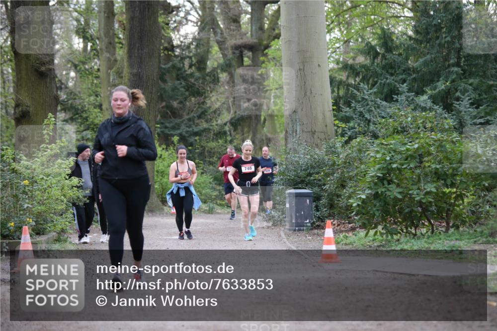 13.04.2025 - Hammer Lauf Jannik Wohlers http://msf.ph/oto/7633853 13.04.2025 10:20:37 Laufen 748 meine-sportfotos.de