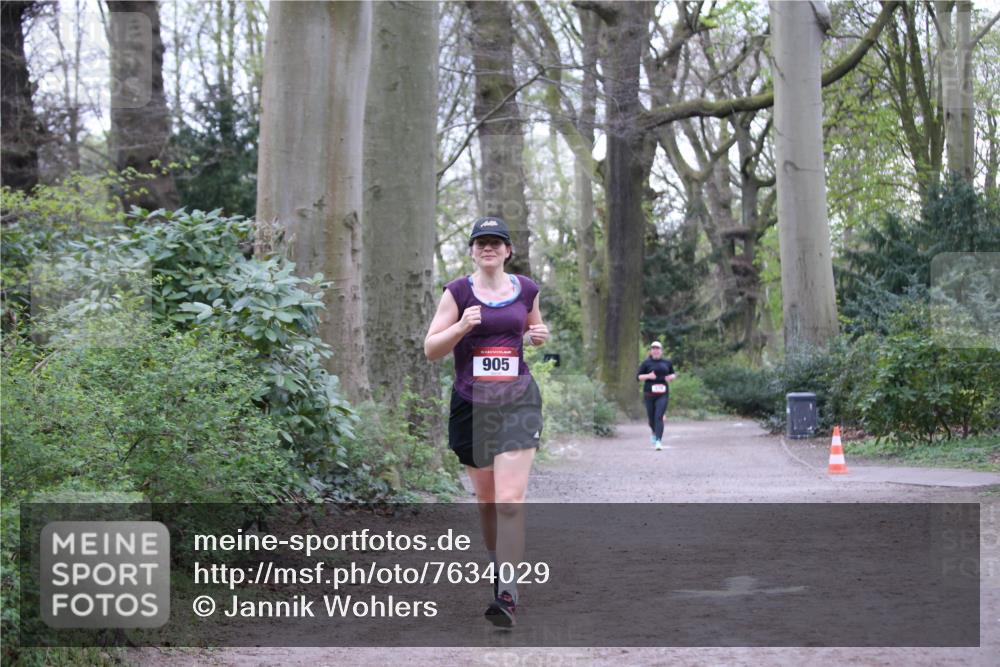 13.04.2025 - Hammer Lauf Jannik Wohlers http://msf.ph/oto/7634029 13.04.2025 10:19:07 Laufen 905 meine-sportfotos.de