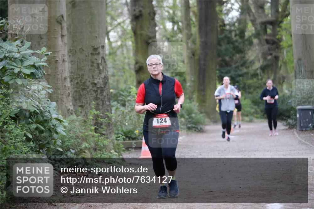 13.04.2025 - Hammer Lauf Jannik Wohlers http://msf.ph/oto/7634127 13.04.2025 10:18:52 Laufen 124 meine-sportfotos.de