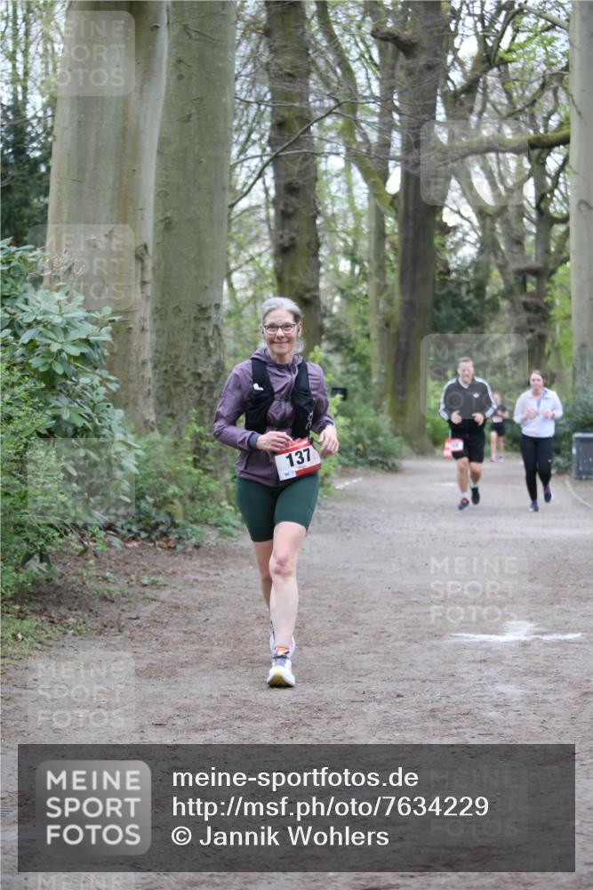 13.04.2025 - Hammer Lauf Jannik Wohlers http://msf.ph/oto/7634229 13.04.2025 10:18:31 Laufen 137 meine-sportfotos.de