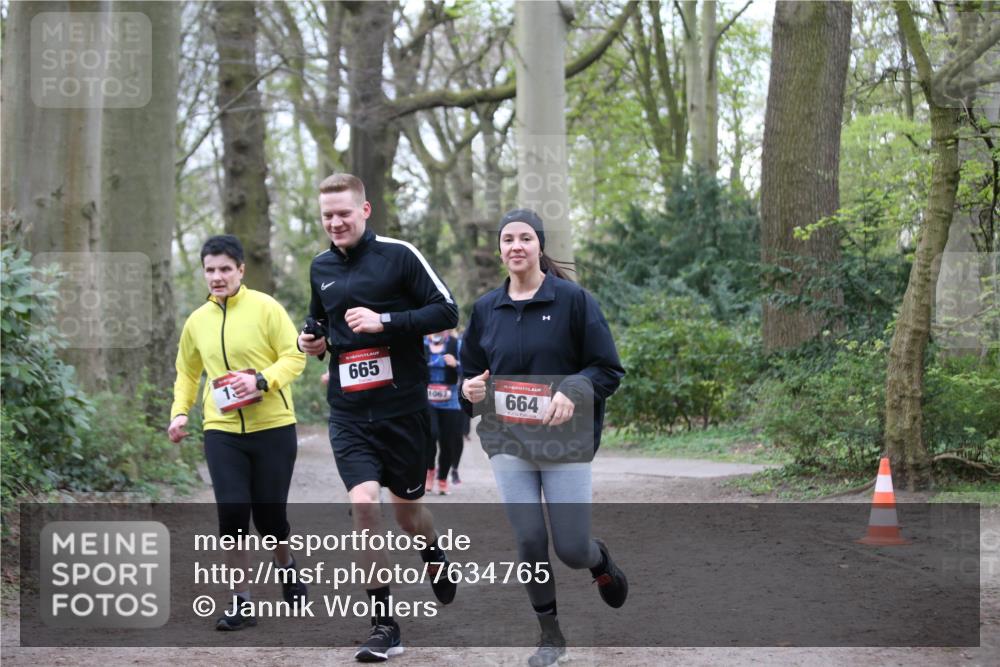 13.04.2025 - Hammer Lauf Jannik Wohlers http://msf.ph/oto/7634765 13.04.2025 10:17:01 Laufen 665, 1067, 664 meine-sportfotos.de