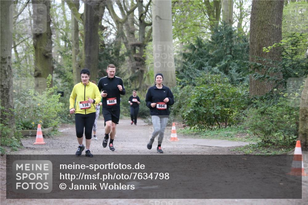 13.04.2025 - Hammer Lauf Jannik Wohlers http://msf.ph/oto/7634798 13.04.2025 10:16:58 Laufen 138, 665, 664 meine-sportfotos.de