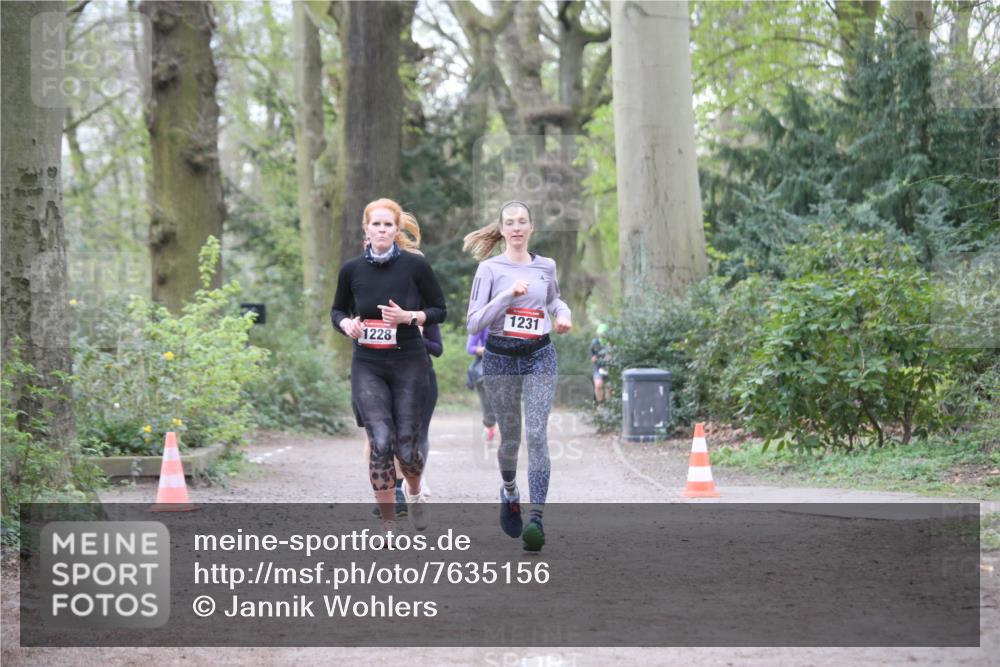 13.04.2025 - Hammer Lauf Jannik Wohlers http://msf.ph/oto/7635156 13.04.2025 10:15:43 Laufen 1228, 1231 meine-sportfotos.de