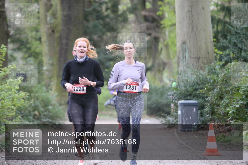 13.04.2025 - Hammer Lauf Jannik Wohlers http://msf.ph/oto/7635168 13.04.2025 10:15:42 Laufen 1228, 1231 meine-sportfotos.de