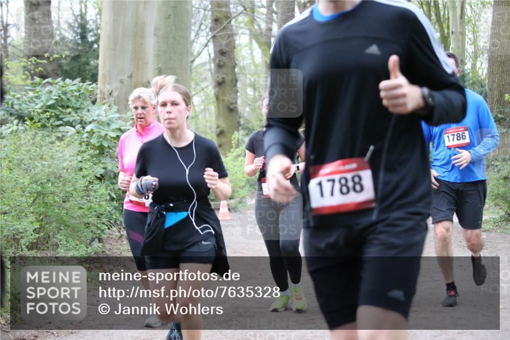 13.04.2025 - Hammer Lauf Jannik Wohlers http://msf.ph/oto/7635328 13.04.2025 10:15:13 Laufen 1788, 1786 meine-sportfotos.de