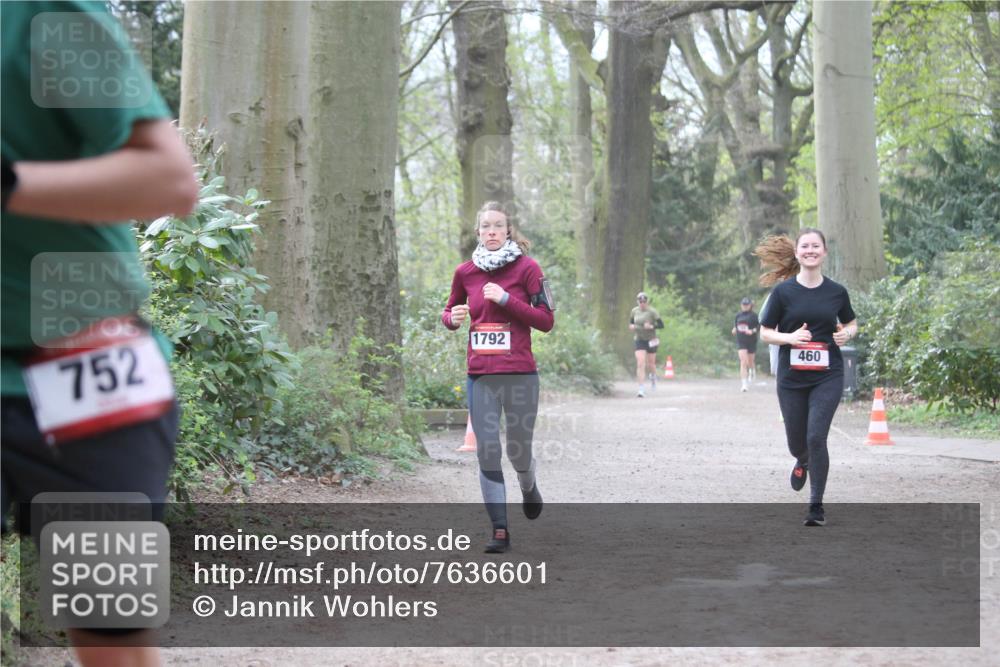 13.04.2025 - Hammer Lauf Jannik Wohlers http://msf.ph/oto/7636601 13.04.2025 10:12:38 Laufen 752, 1792, 460 meine-sportfotos.de