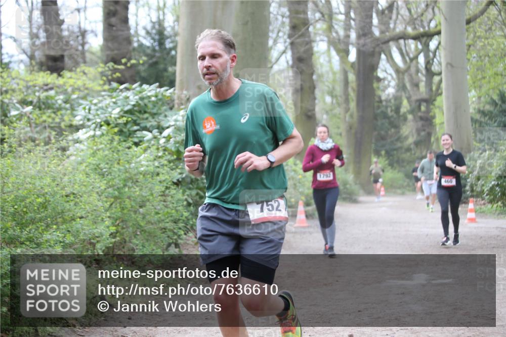 13.04.2025 - Hammer Lauf Jannik Wohlers http://msf.ph/oto/7636610 13.04.2025 10:12:37 Laufen 752, 1792, 460 meine-sportfotos.de