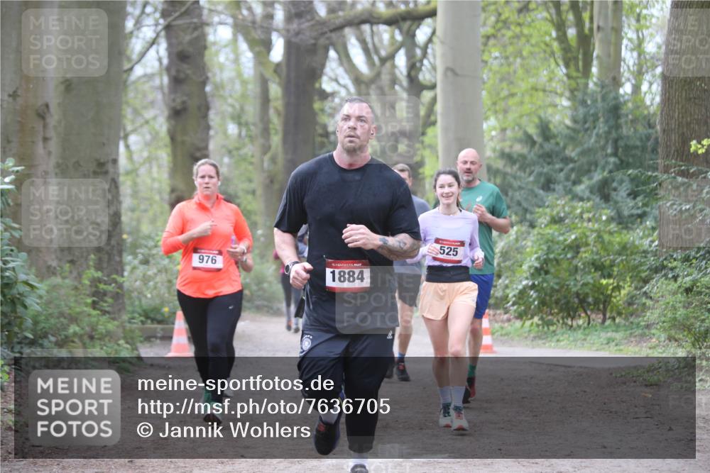 13.04.2025 - Hammer Lauf Jannik Wohlers http://msf.ph/oto/7636705 13.04.2025 10:12:32 Laufen 976, 1884, 525 meine-sportfotos.de