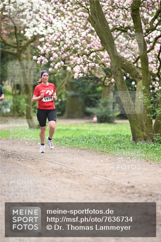 13.04.2025 - Hammer Lauf Dr. Thomas Lammeyer http://msf.ph/oto/7636734 13.04.2025 10:05:58 Laufen 1978 meine-sportfotos.de