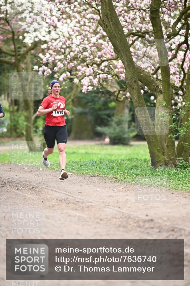 13.04.2025 - Hammer Lauf Dr. Thomas Lammeyer http://msf.ph/oto/7636740 13.04.2025 10:05:58 Laufen 1978 meine-sportfotos.de
