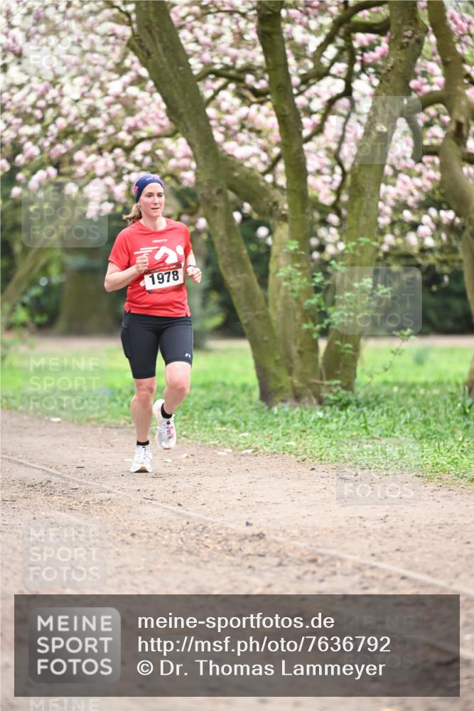 13.04.2025 - Hammer Lauf Dr. Thomas Lammeyer http://msf.ph/oto/7636792 13.04.2025 10:05:59 Laufen 1978 meine-sportfotos.de