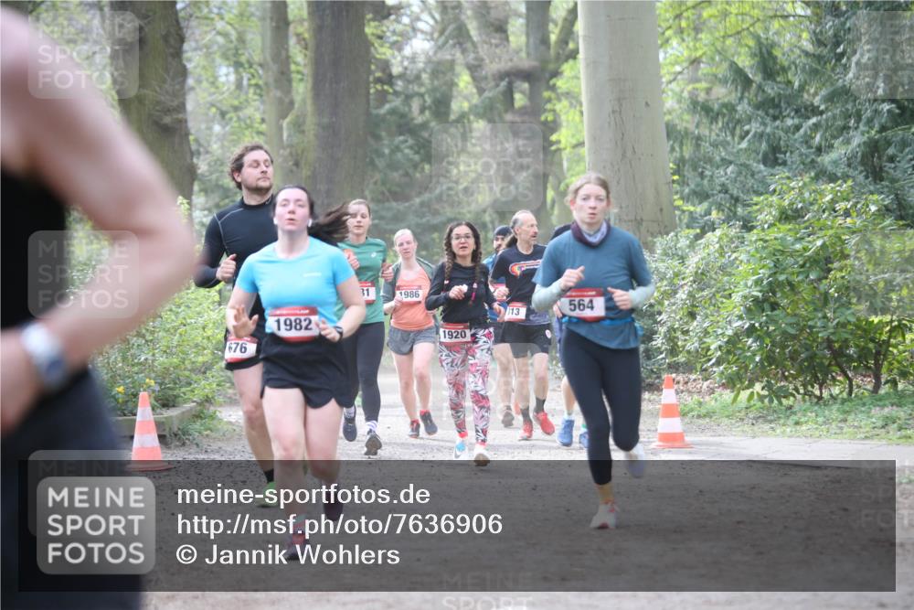 13.04.2025 - Hammer Lauf Jannik Wohlers http://msf.ph/oto/7636906 13.04.2025 10:12:18 Laufen 676, 1982, 31, 1986, 564, 13, 1920 meine-sportfotos.de