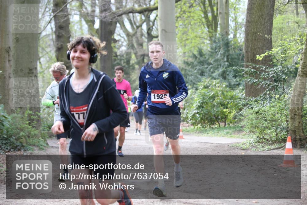 13.04.2025 - Hammer Lauf Jannik Wohlers http://msf.ph/oto/7637054 13.04.2025 10:12:07 Laufen 12, 15, 1928 meine-sportfotos.de