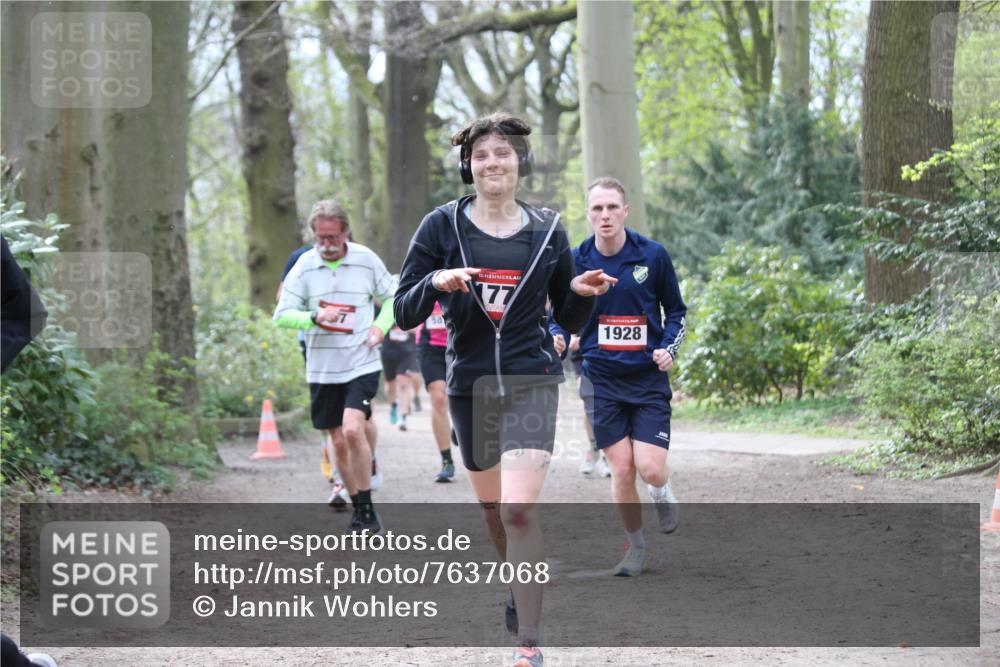 13.04.2025 - Hammer Lauf Jannik Wohlers http://msf.ph/oto/7637068 13.04.2025 10:12:06 Laufen 15, 77, 1928 meine-sportfotos.de
