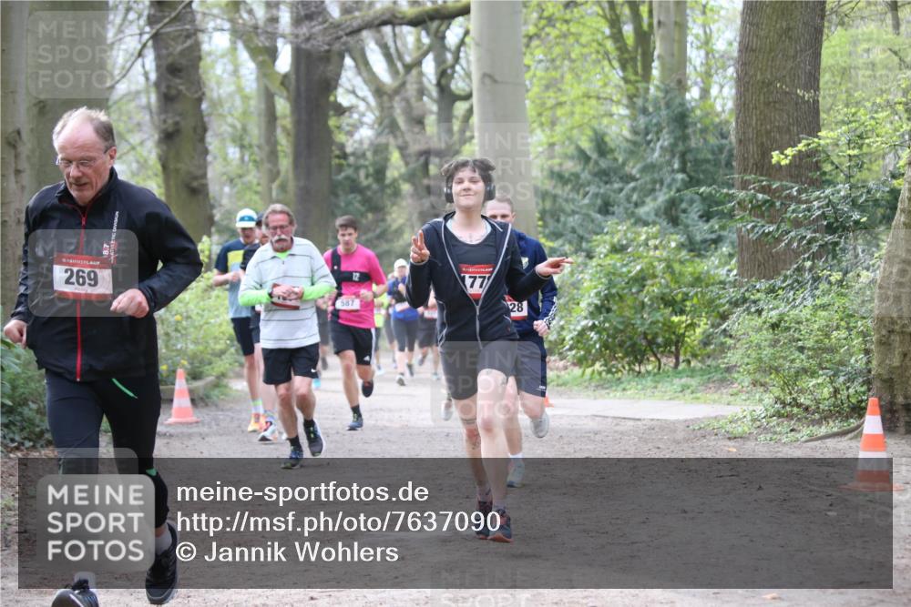 13.04.2025 - Hammer Lauf Jannik Wohlers http://msf.ph/oto/7637090 13.04.2025 10:12:05 Laufen 12, 15, 77, 28, 15, 269, 587 meine-sportfotos.de