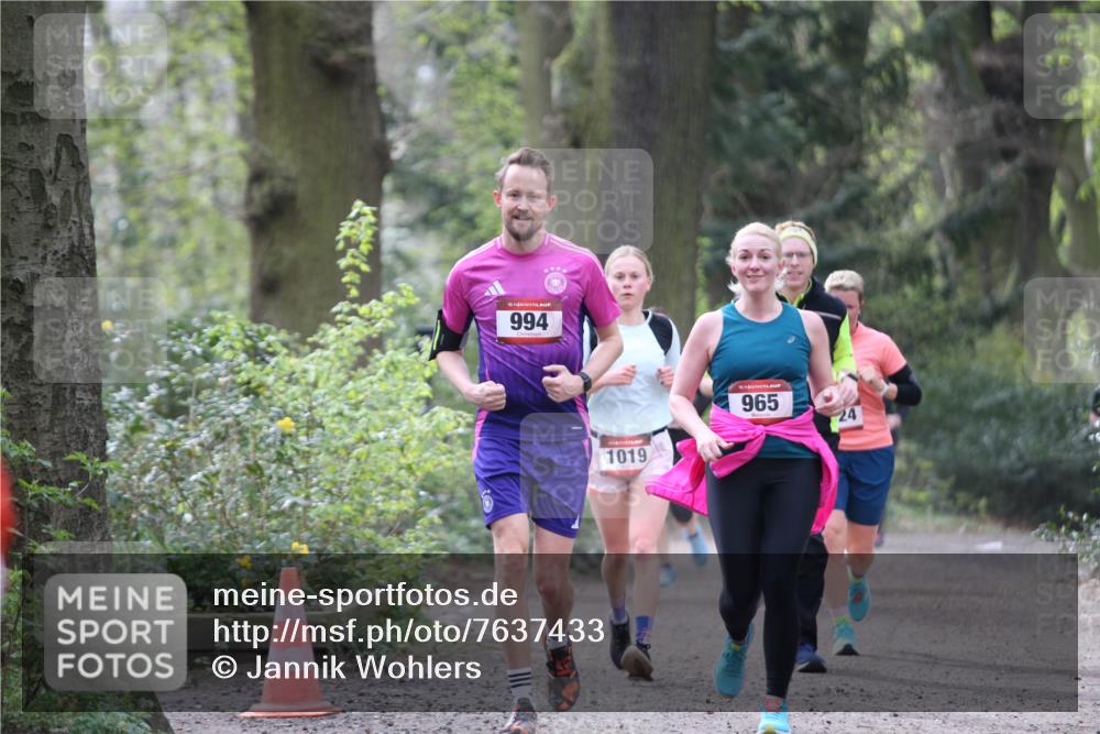 13.04.2025 - Hammer Lauf Jannik Wohlers http://msf.ph/oto/7637433 13.04.2025 10:11:32 Laufen 15, 994, 1019, 965, 24 meine-sportfotos.de