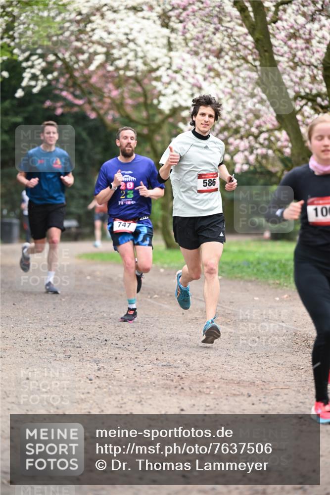 13.04.2025 - Hammer Lauf Dr. Thomas Lammeyer http://msf.ph/oto/7637506 13.04.2025 10:06:40 Laufen 22, 7128, 586, 747, 10 meine-sportfotos.de