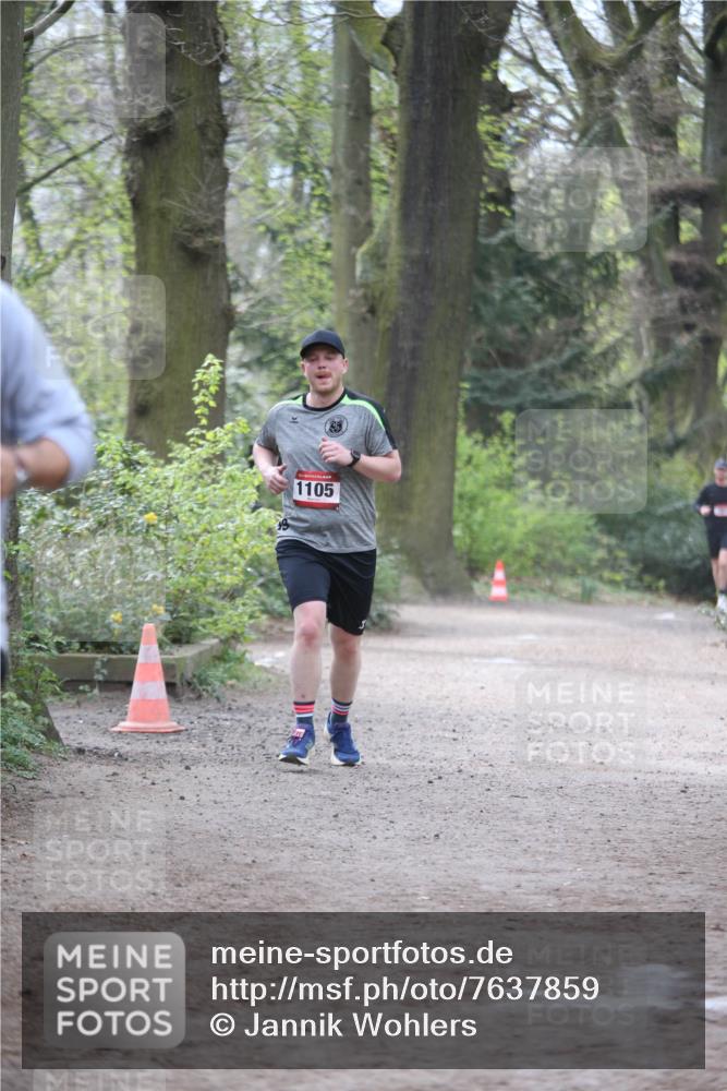 13.04.2025 - Hammer Lauf Jannik Wohlers http://msf.ph/oto/7637859 13.04.2025 10:10:58 Laufen 1105 meine-sportfotos.de