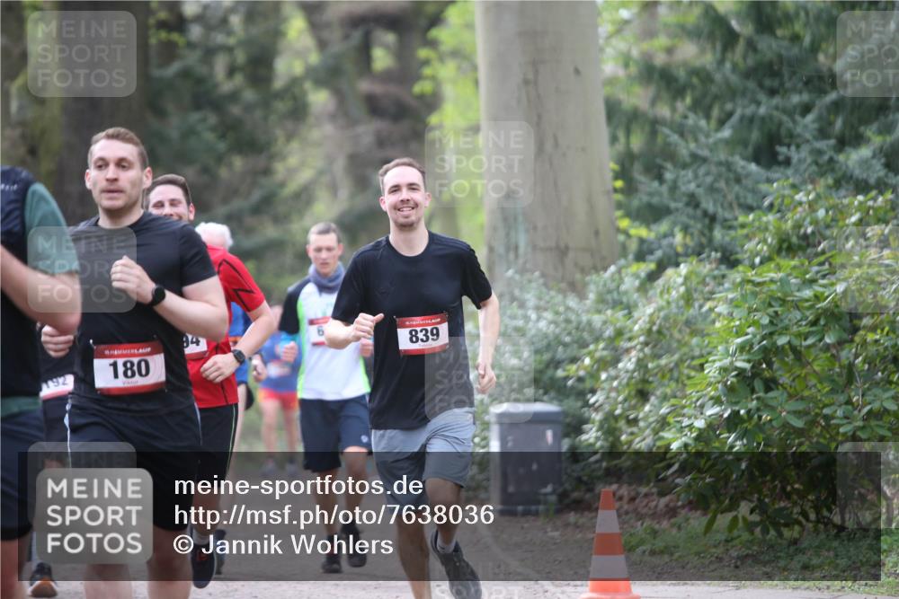 13.04.2025 - Hammer Lauf Jannik Wohlers http://msf.ph/oto/7638036 13.04.2025 10:10:36 Laufen 192, 15, 180, 15, 839 meine-sportfotos.de