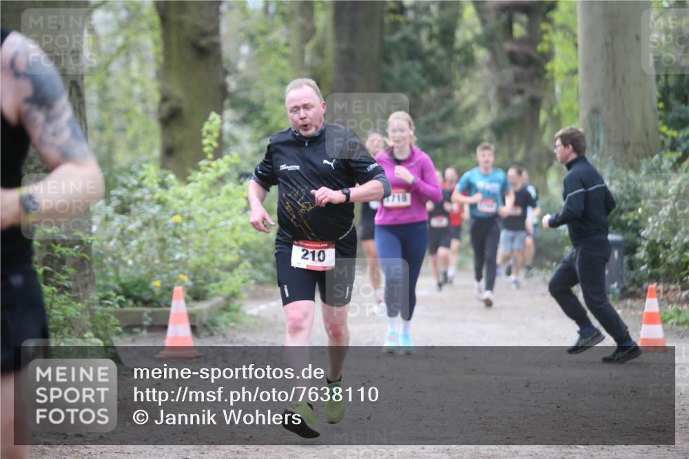 13.04.2025 - Hammer Lauf Jannik Wohlers http://msf.ph/oto/7638110 13.04.2025 10:10:28 Laufen 210, 1718 meine-sportfotos.de