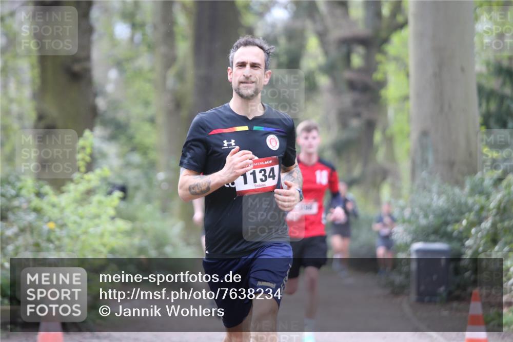 13.04.2025 - Hammer Lauf Jannik Wohlers http://msf.ph/oto/7638234 13.04.2025 10:10:21 Laufen 1134 meine-sportfotos.de