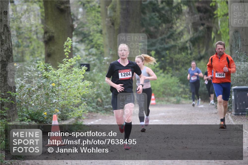 13.04.2025 - Hammer Lauf Jannik Wohlers http://msf.ph/oto/7638495 13.04.2025 10:09:44 Laufen 15, 1204, 1904 meine-sportfotos.de
